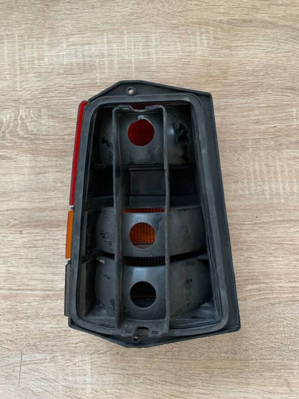 Стоп ліхтар правий фонарь Seat Marbella Hatchback Сеат