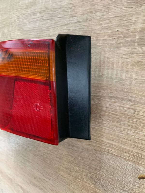 Задній ліхтар лівий стоп фонарь Хонда Аккорд Honda Accord 5  1993-1998 Є Скол