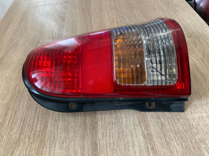 Ліхтар задній правий Daewoo Nexia HB Хетчбек