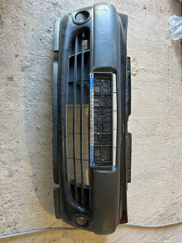 Передній бампер комплектний або голий Citroën XSARA PICASSO 