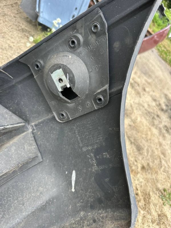 Задній бампер Peugeot 306 Пежо 306 9612684380