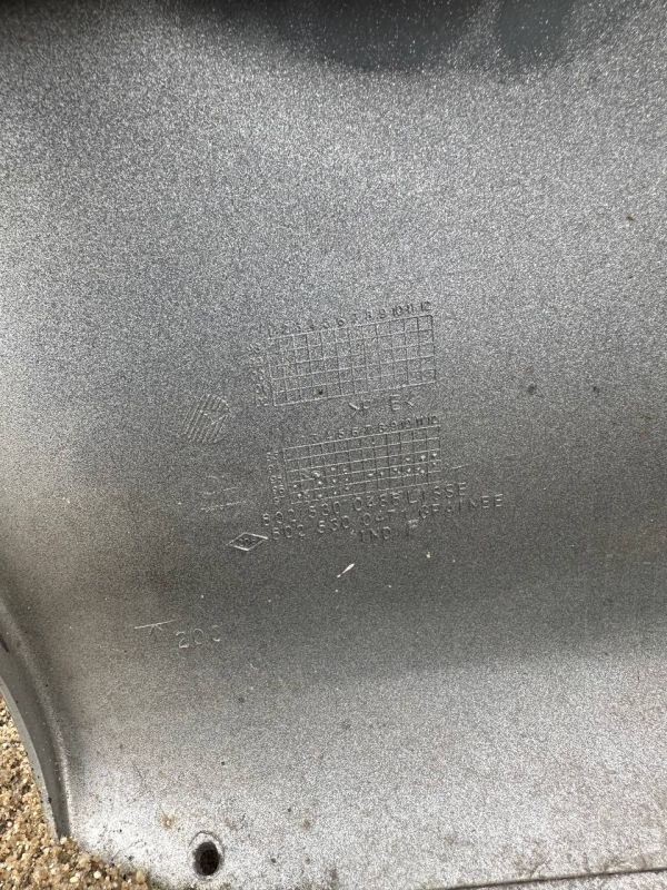 Бампер передній Рено Еспейс Renault Espace 3 8025300486