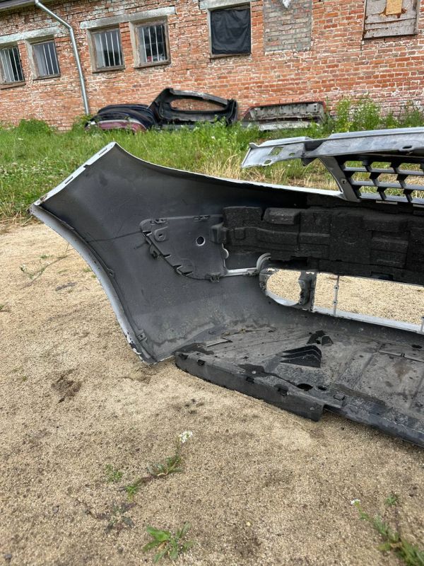 Бампер передній Рено сценік 2 передний Renault Scenic 2 