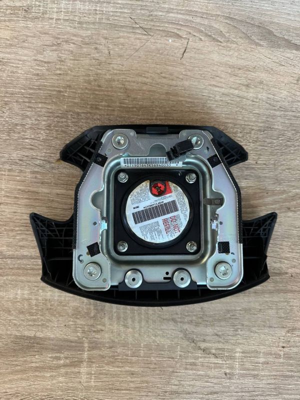 Подушка безпеки AirBag Hyundai Sonata NF 56900-3K510FZ Уцінка є Дефект