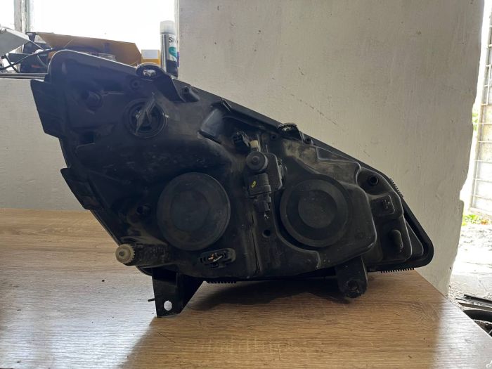 Передні фари ліва права Рено Сценік 2 Renault Scenic II